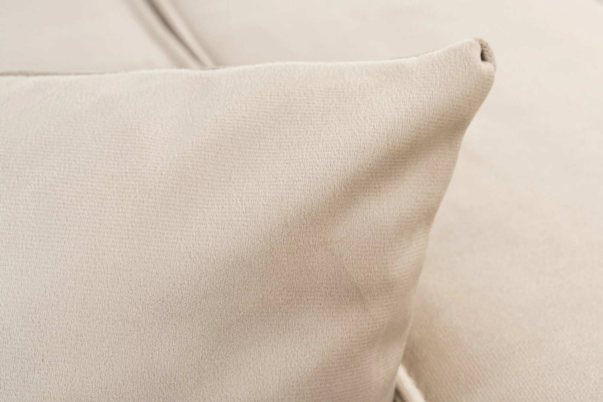 Divan dy ulëshe Lora, krem, Atelier del Sofa