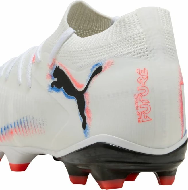 Atlete futbolli Puma për meshkuj, të bardha-portokalli