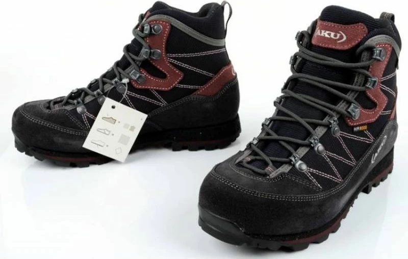 Atlete trekking Aku femra, të zeza