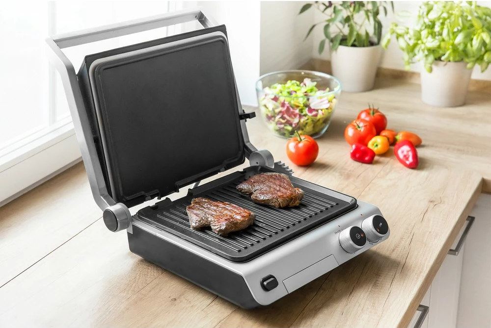 Grill Elektrik Sencor SBG 5030BK, e zezë / argjendi