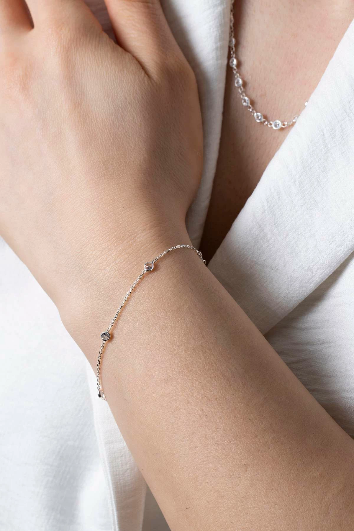 Set varëse dhe vathë argjendi Jumeon, TFNY65230, e bardhë